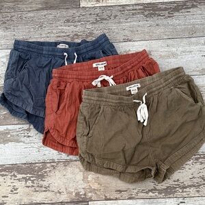 Billabong Women's Shorts Set - Navy, Rust, Olive